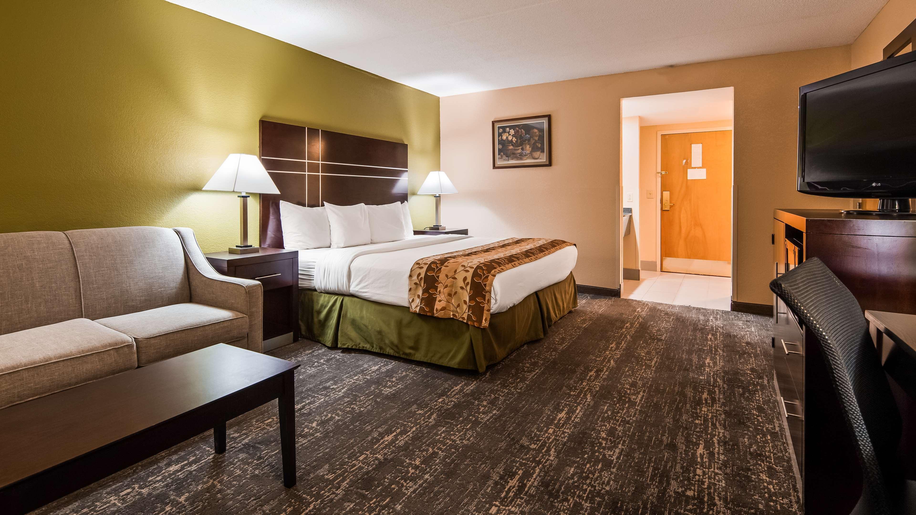 Best Western Luxbury Inn Fort Wayne Buitenkant foto