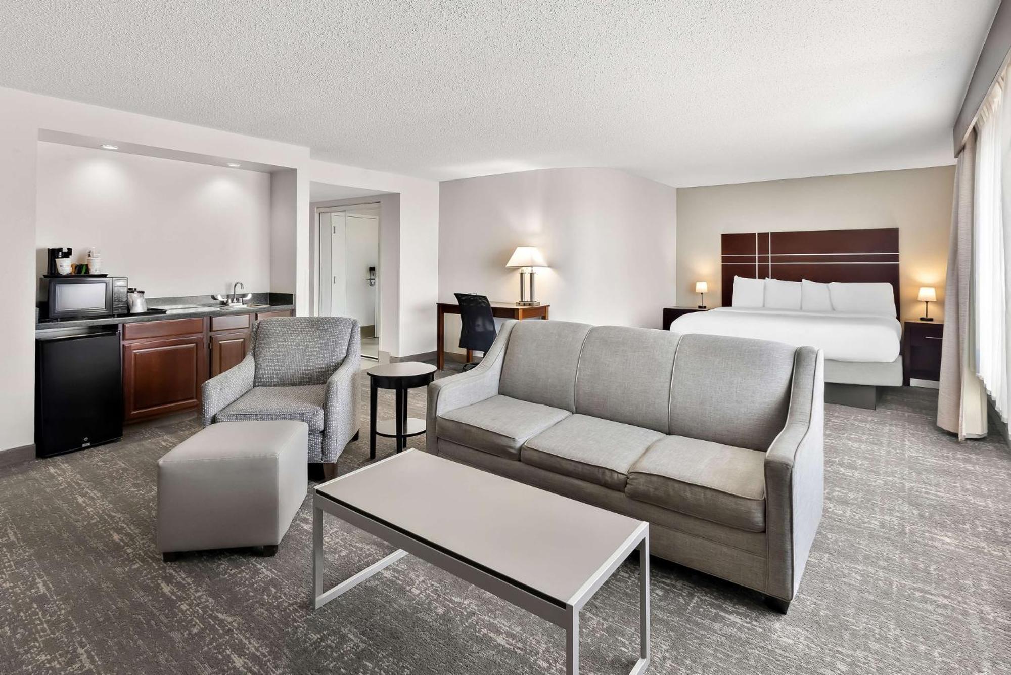 Best Western Luxbury Inn Fort Wayne Buitenkant foto