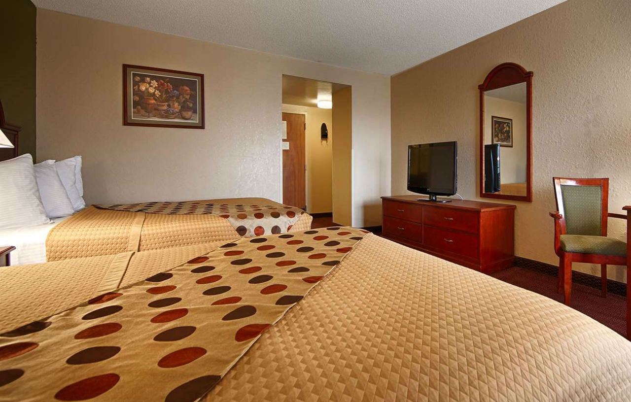 Best Western Luxbury Inn Fort Wayne Buitenkant foto